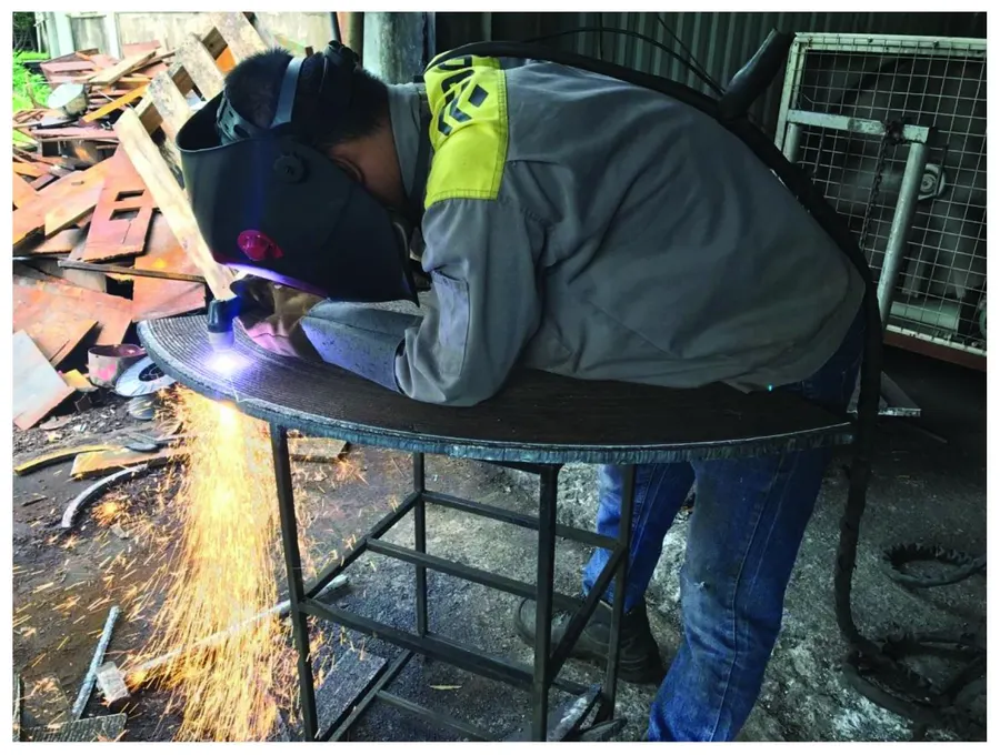 Welding D-Plate into a part
